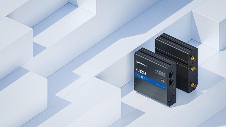 Actual product image Teltonika RUT241 eSIM