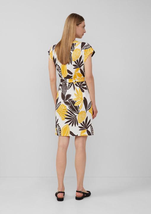 Produktbild S.Oliver Kleid Strukturiertes Jerseykleid mit All-over-Print und Gürtel (40)
