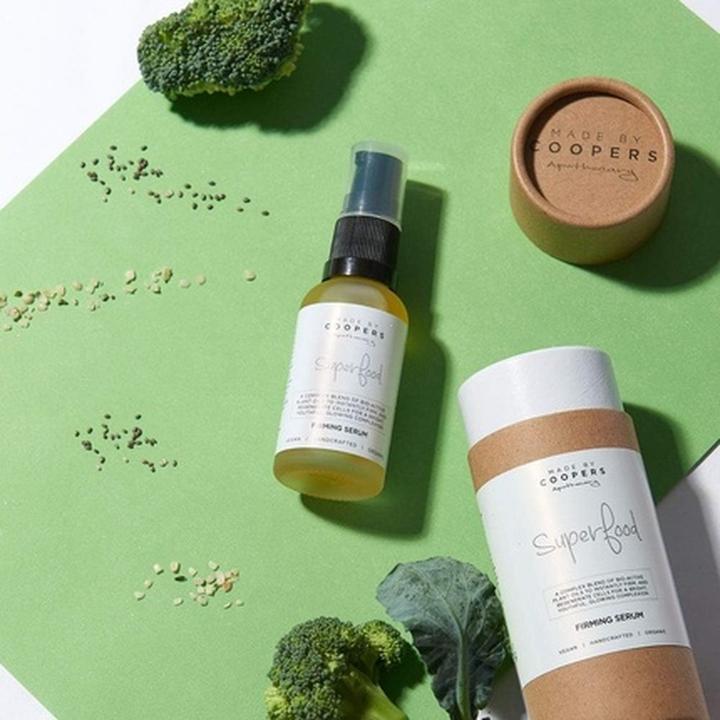 Produktbild Made By Coopers Superfood Firming Serum Natürliches Bio-Gesichtsserum für strahlende Haut 30ml (30 ml)