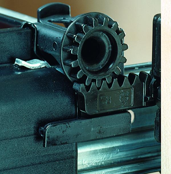 Actual product image Hettich Parallel system Systema Top 2000