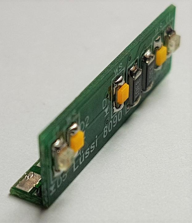 Actual product image Lüssi Universal light module warm white and red LED, with angle PCB