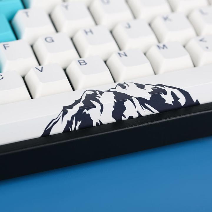 Actual product image Varmilo VEA87 Summit R1 TKL Gaming Keyboard, MX-Silent-Red, white LED - US Layout (US, Cable)