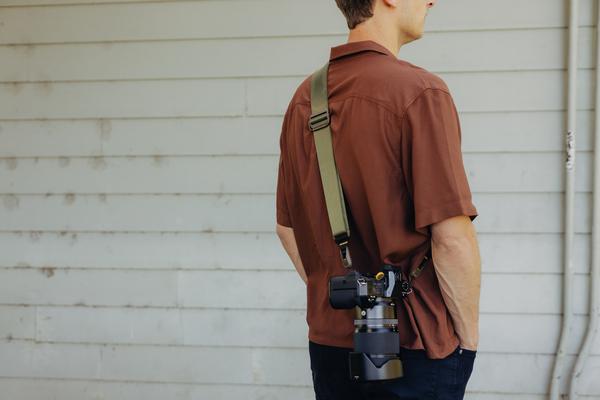 Actual product image Peak Design Slide (Neck belt, Shoulder strap)