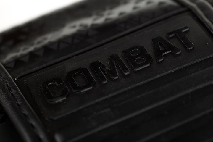 Produktbild Adidas Combat 50 black/black 10oz (10 OZ)