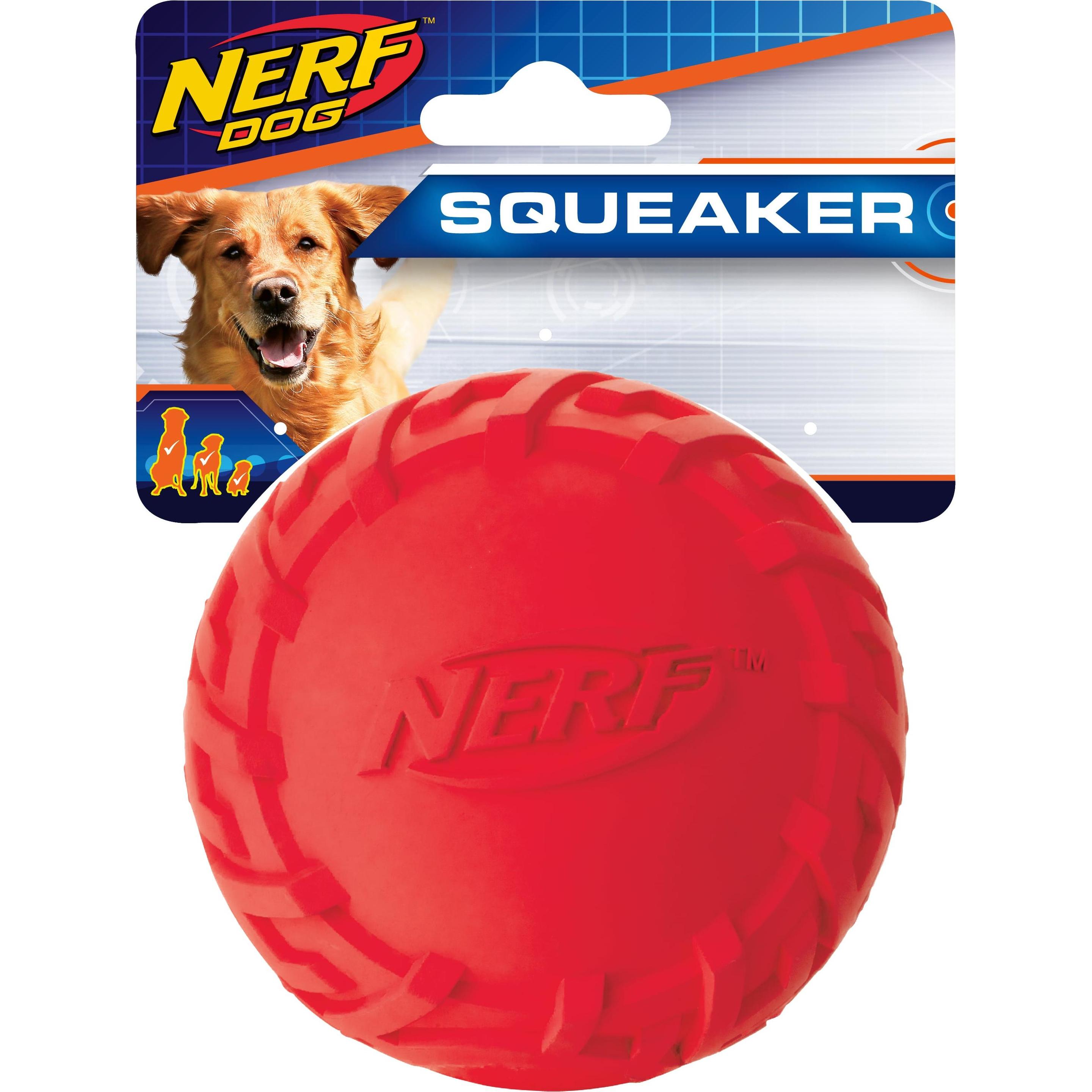 Comparer les prix de Jouet Chien – Nerf Balle Pneu à Sifflet coloris rouge – Taille M
