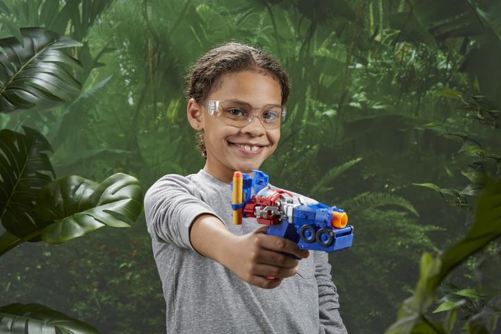 Actual product image Hasbro Transformer MV7 Optimus Prime Blaster 2in1