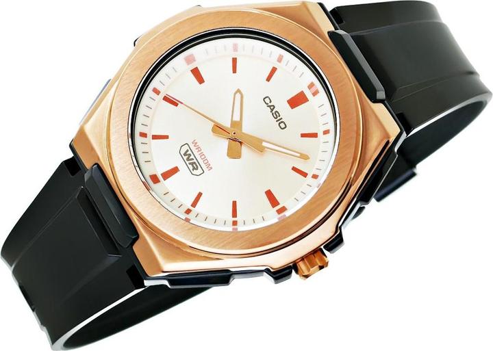 Produktbild Casio Collection Women (Sportuhr, 42 mm)
