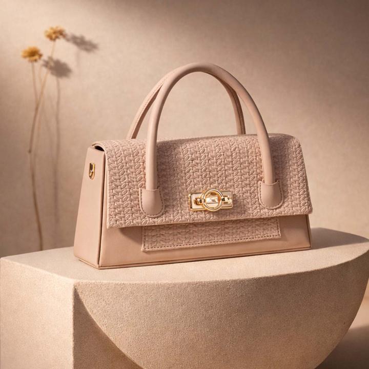Immagine prodotto Gallantry Damen Mini Handtasche mit Flechtklappe