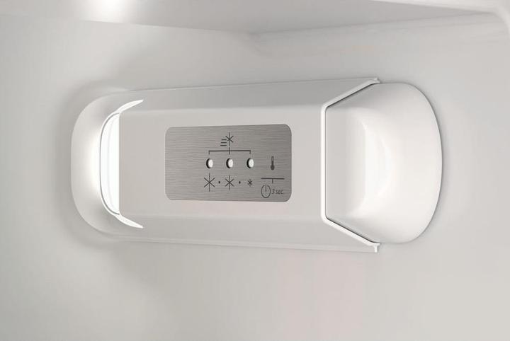 Actual product image Hotpoint HAC20D011A1 (300 l)