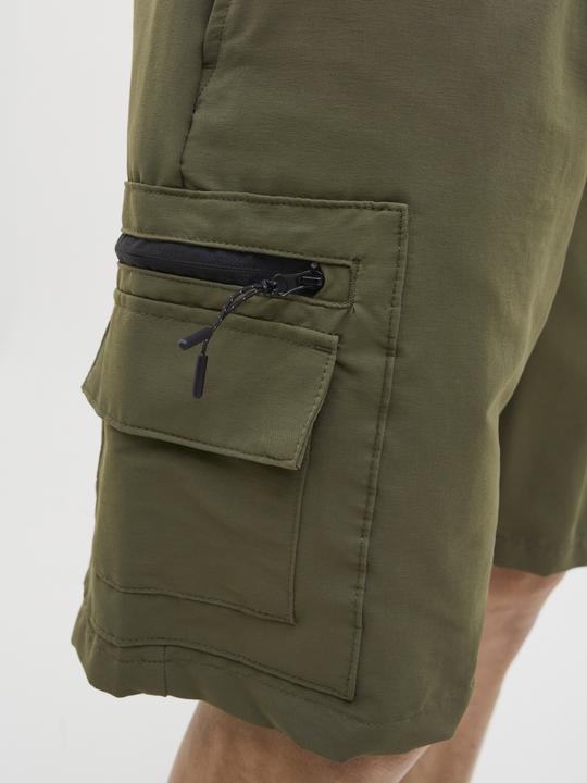 Actual product image Jack & Jones Relaxed Fit Relaxed Fit Shorts Relaxed Fit Shorts (XS)