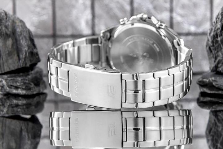 Produktbild Casio Edifice (Chronograph, 49 mm)