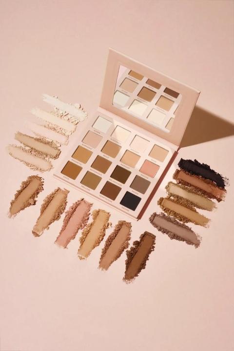 Immagine prodotto Sosu Cosmetici - Palette di ombretti Tutto opaco (Palette di ombretti)