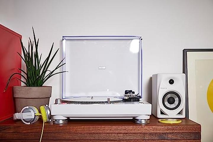 Actual product image Pioneer DJ DM-40D (Active, Pair, 2x 25 W)