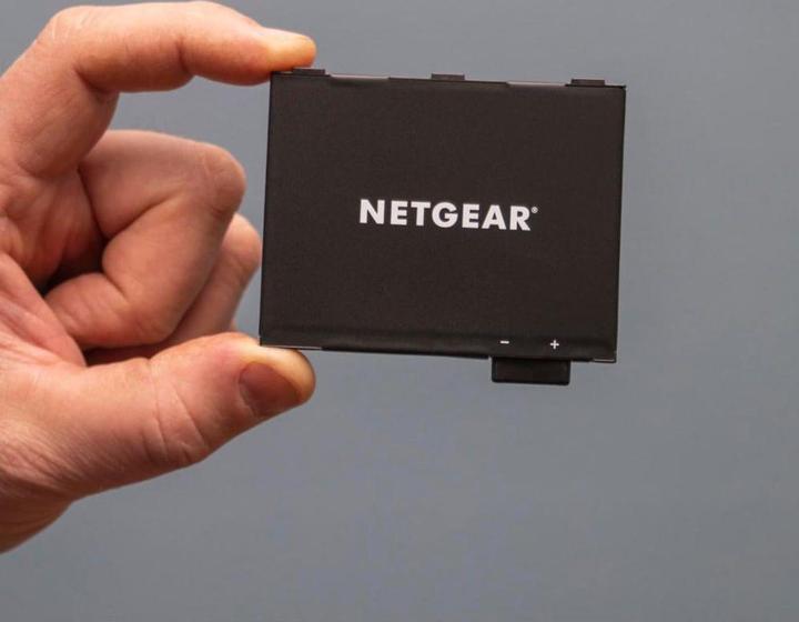 Actual product image Netgear W-20B battery compatible with Nighthawk M3, M6, M6 Pro (Network Accessories)