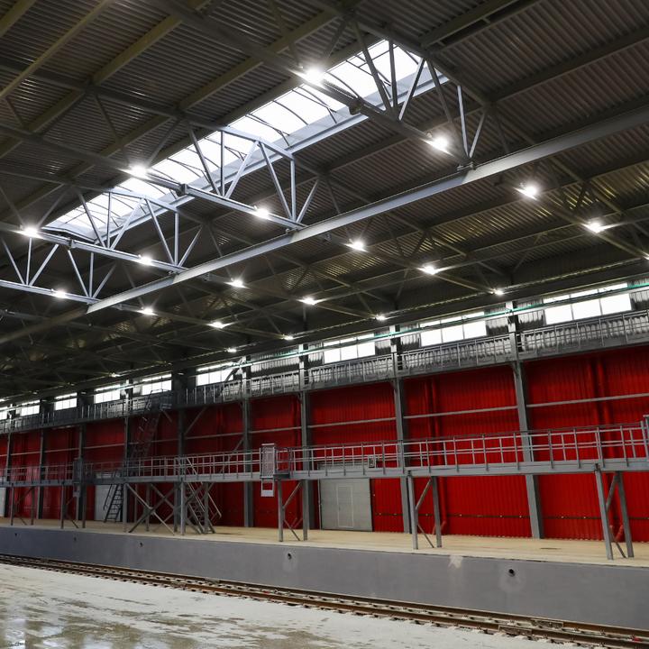 Produktbild Luxula LED-Hallenleuchte LX500135, HighBay, UFO, 100W, 10000lm, CCT, IP65 (10000 lm)