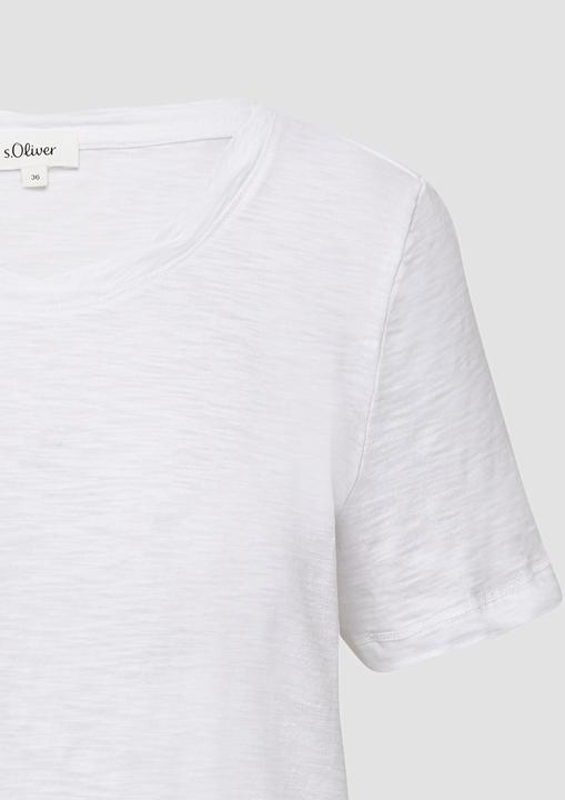 Produktbild S.Oliver T-Shirt T-Shirt mit Flammgarnstruktur und Ausschnitt-Detail (46)