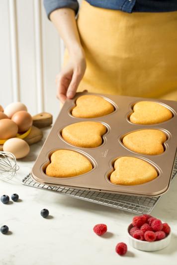 Produktbild Decora Motiv-Backform Herz (9.50 cm)