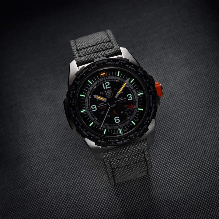 Produktbild Luminox Bear Grylls Survival 3760 Air Series (Taucheruhr, 45 mm)