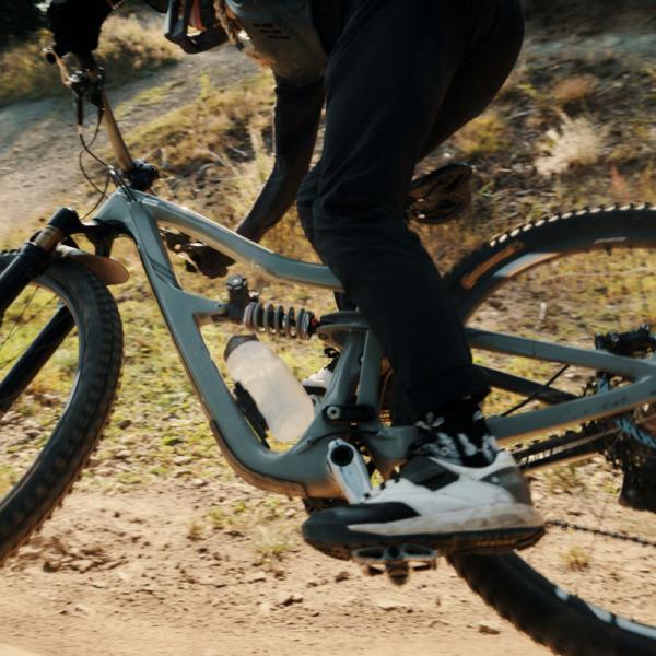 Produktbild Fidlock Twist Bottle 750 Compact + Bike Base (0.75 l)