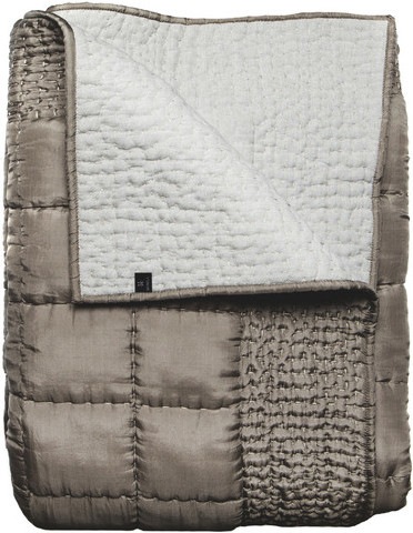 Actual product image Himla Delia (240 x 240 cm)