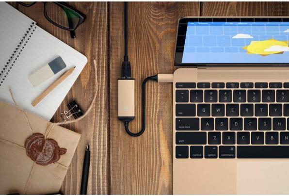 Immagine prodotto Satechi Adattatore da USB-C a Ethernet Oro da USB-C a Ethernet RJ45 (USB-C, RJ45 (1x))