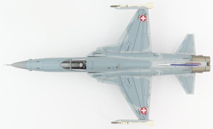 Immagine prodotto Hobby Master Tiger F-5E Airbase Sion 2017 modello di aereo in metallo 1:72 di con alcune parti