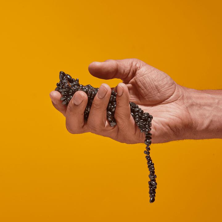 Actual product image Speks Crags Magnet Stones