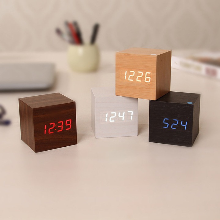 Actual product image JTI Digital alarm clock, square - Brown with red numbers