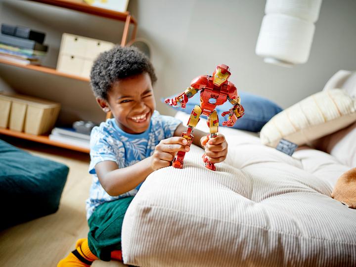 Actual product image LEGO Iron Man figure (76206, LEGO Marvel)