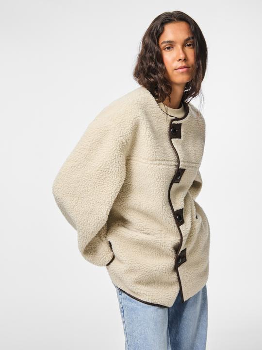 Produktbild Pieces PCJULIE WENDBARE Teddyjacke (L)