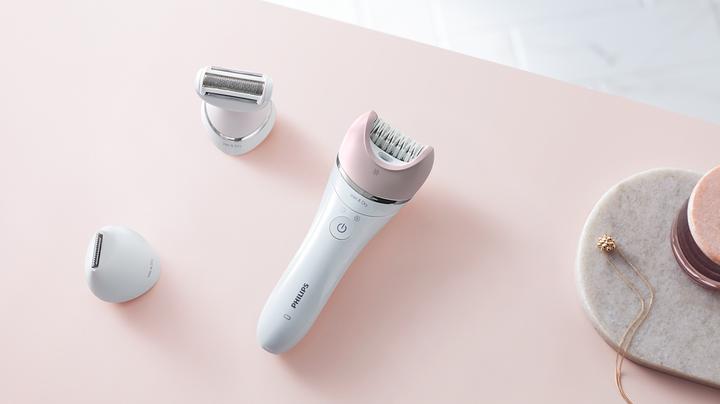 Actual product image Philips Series 8000 BRE721/00