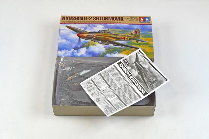 Actual product image Tamiya Ilyushin IL-2 Shturmovik