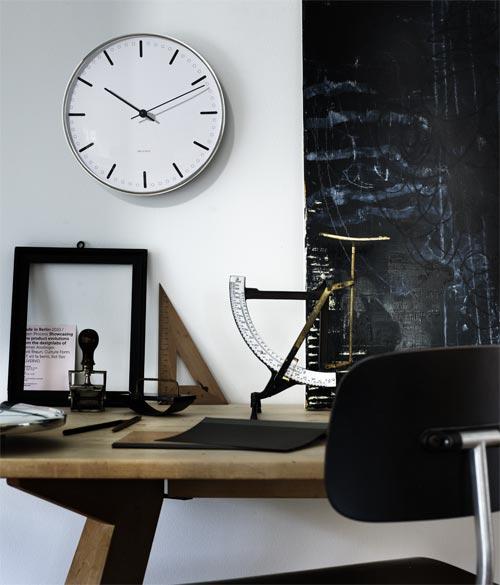 Actual product image Rosendahl Arne Jacobsen City Hall Wall Clock (21 cm)