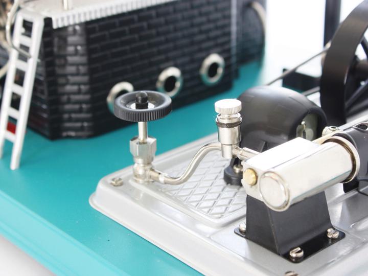 Actual product image Wilesco D18 Steam engine