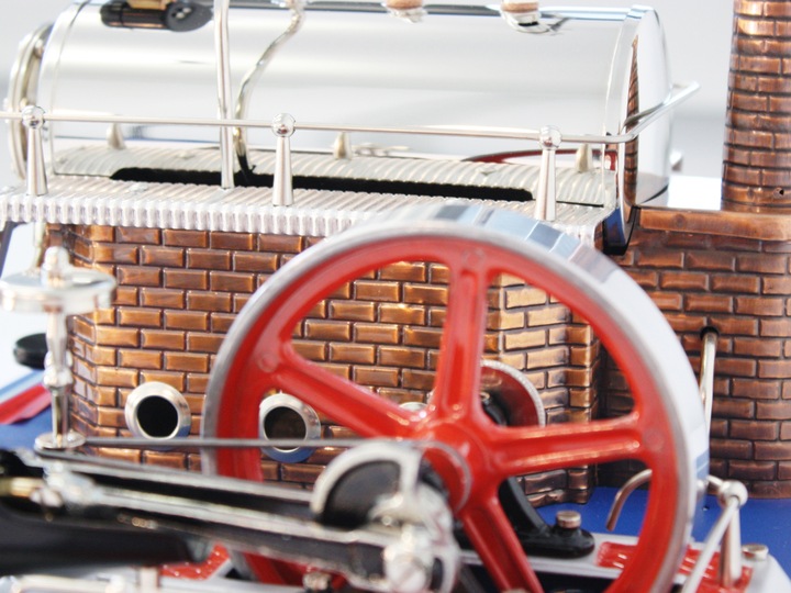 Produktbild Wilesco Dampfmaschine mit Dampfkamin
