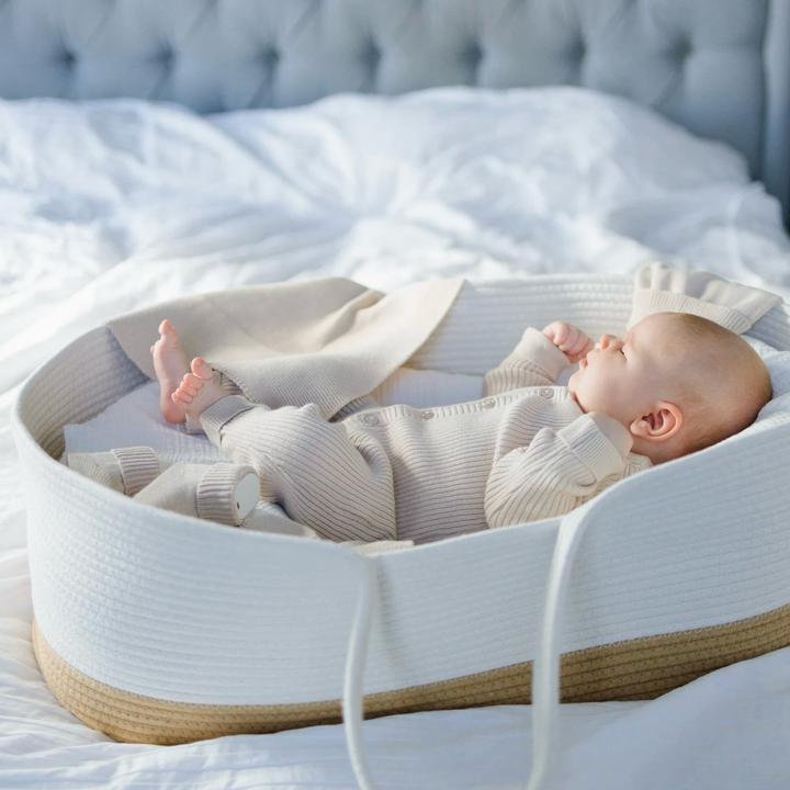 Immagine prodotto Zero.99 Set neonato 5 pezzi. - Coperta, tutina con bottoni, guantini, scarpine, cappellino, caldo beige (50, 56, 62, 68)
