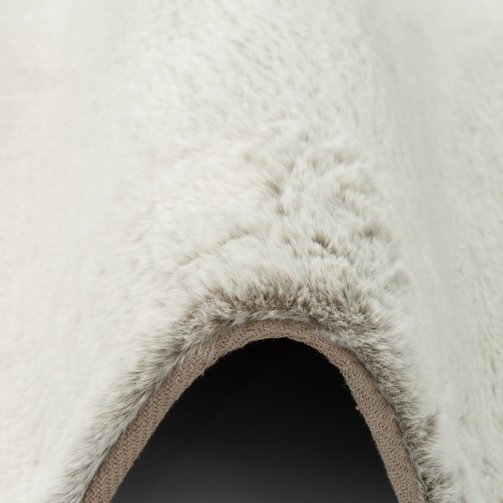 Produktbild Pergamon Luxus Super Soft Fellteppich Plush (140 x 180 cm)