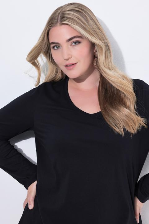 Image du produit Ulla Popken T-shirt long avec poches, décolleté en V et manches 3/4, coupe évasée (62)