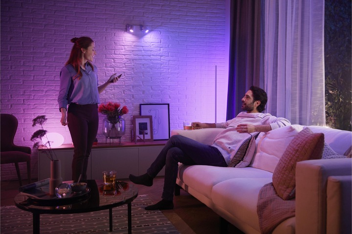 Produktbild Philips Hue Argenta Basis BT (350 lm, GU10)