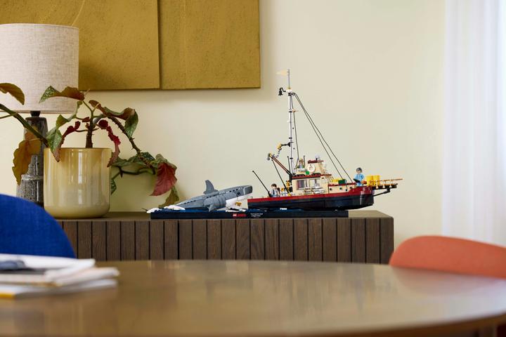Actual product image LEGO The great white shark (21350, LEGO Ideas, LEGO Rare Sets)