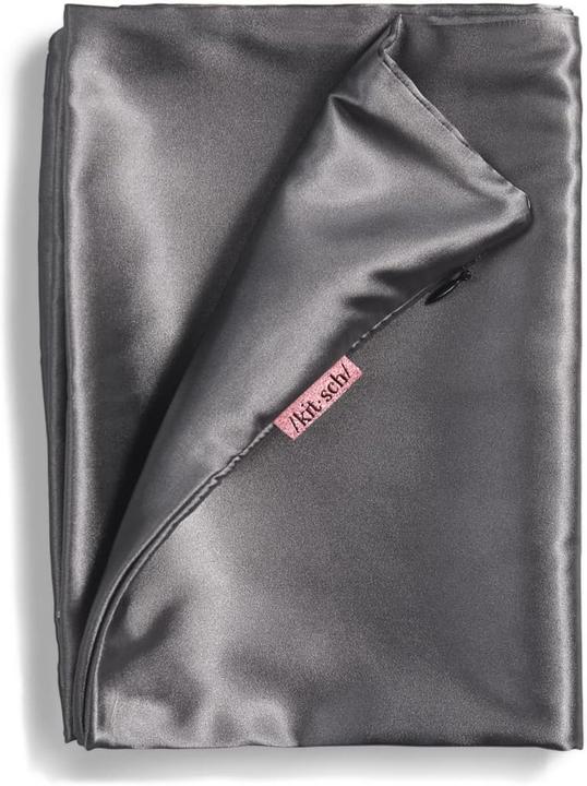 Actual product image Kitsch Satin Kissenbezug Charcoal (Pillowcase, 66 x 48 cm)