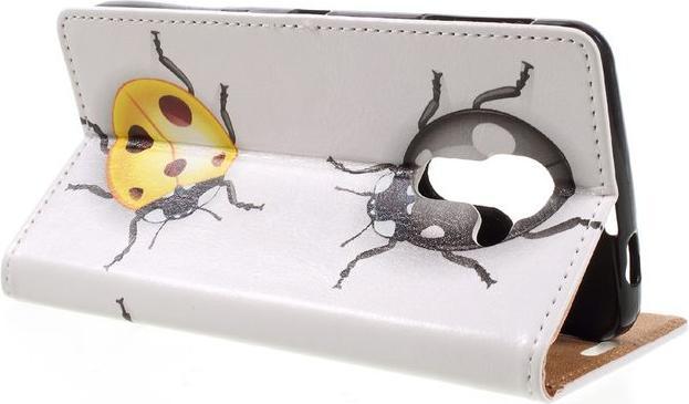 Produktbild MU Style Case aus Leder mit farbige Marienkäfer (Blackberry DTEK60)