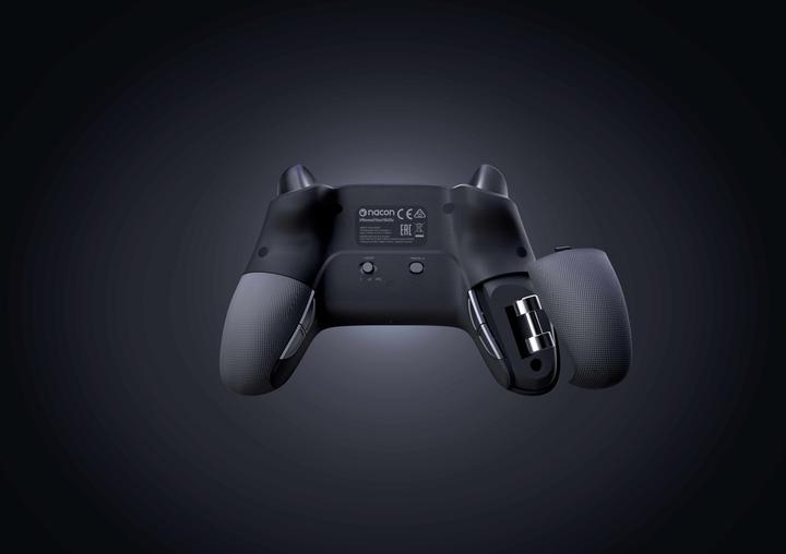 Produktbild Nacon Gaming Revolution Pro Gaming 3 (PS4)