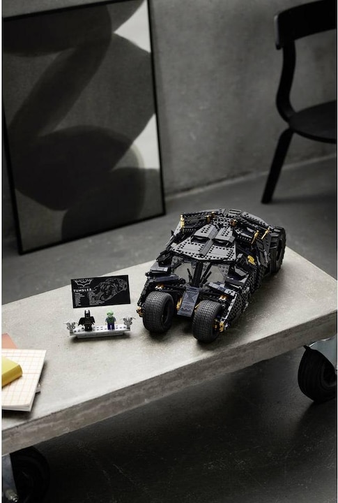 Image du produit LEGO Batmobile Tumbler (76240, LEGO DC, LEGO difficiles à trouver)