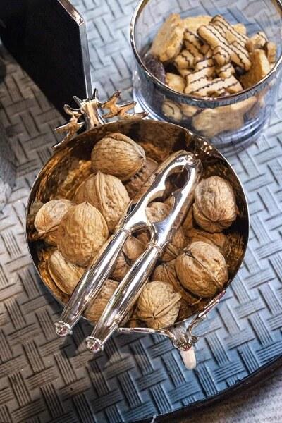 Actual product image Edzard Carlton