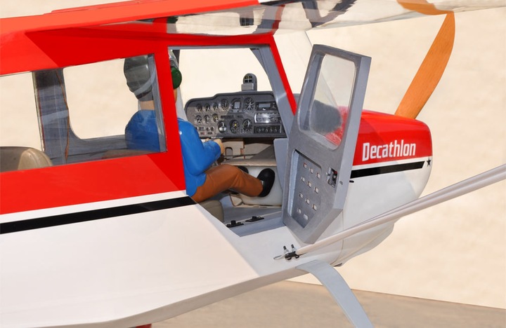 Produktbild Black Horse Super Decathlon 2540 mm ARF (Motorflugzeug)