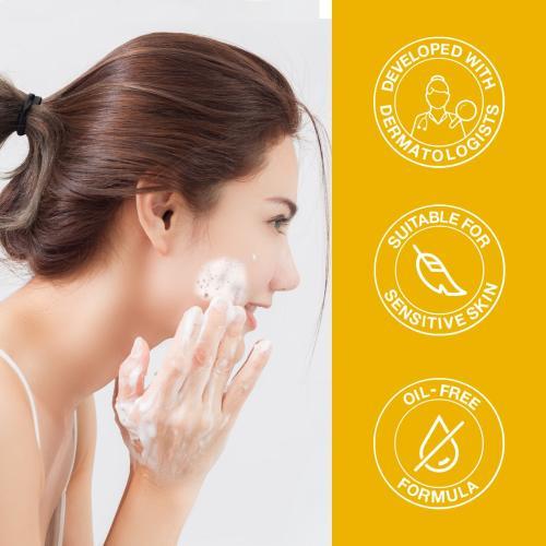 Produktbild Neutrogena Curcuma Clear Cleansing Mousse (Reinigungsschaum, 150 ml)