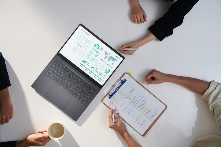 Actual product image ASUS ExpertBook B5 (14", 1000 GB, 16 GB, DE, Intel Core Ultra 7 255H)