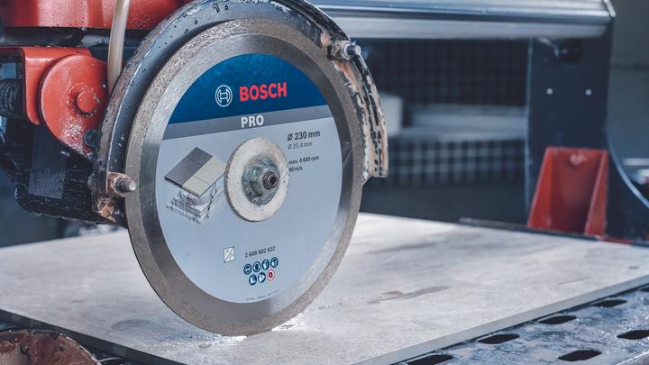 Produktbild Bosch Professional Zubehör PRO Ceramic Diamanttrennscheibe, 180 x 25,4 mm