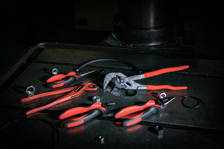 Productafbeelding Gedore Red Waterpomptang 7-voudig verstelbaar Spanwijdte 25mm (180 mm)